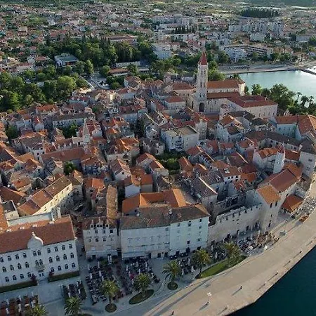 Apartman Lucija Seget Vranjica