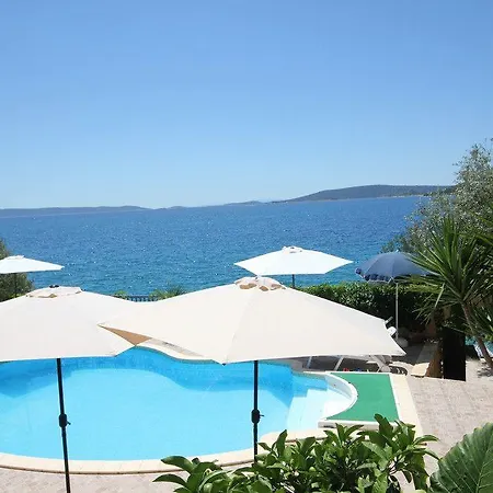 Apartman Lucija