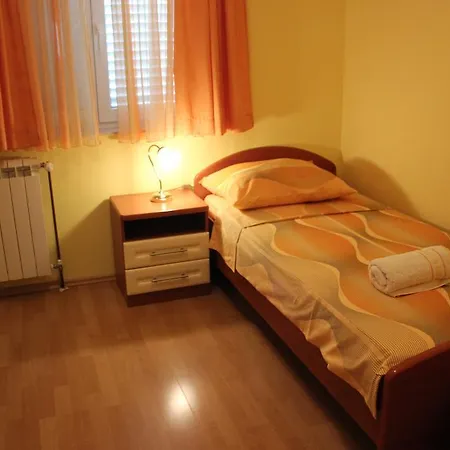 Lucija *
