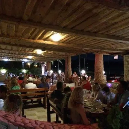 Lucija Апартаменти